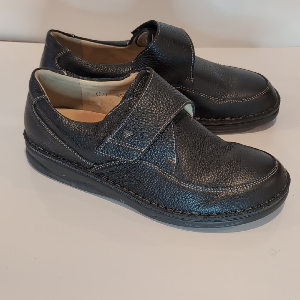Finn Comfort Black Leather Loafers